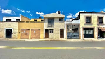 Apartment, 1 Bedroom, Microwave | Exterior