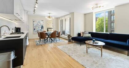 Luxury 3BD apartment, Downtown