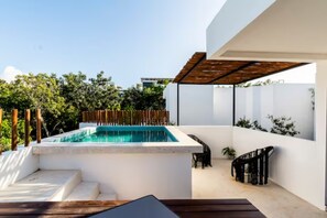 Casa superior | Terraza o patio