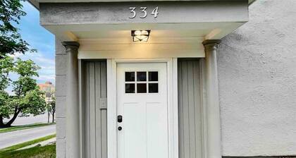 Stay on Spring | A Vibrant Boho Stay Downtown | #5