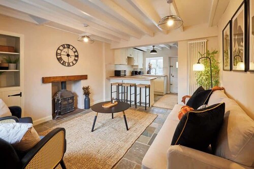 Host & Stay | Dale End