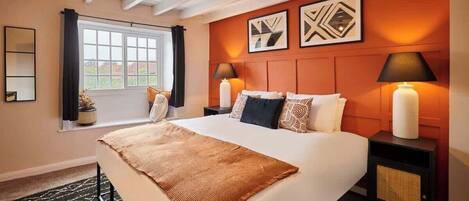 2 bedrooms, iron/ironing board, bed sheets