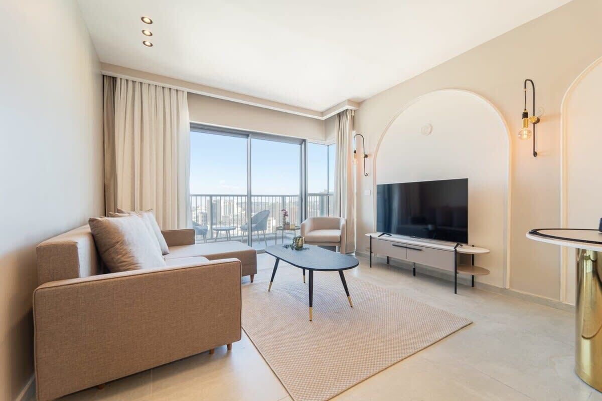 Fernseher, Arbeitsbereiche