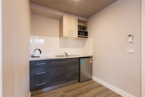 Private kitchen - King Gallery 2 (Healesville)