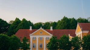 Exterior - Broløkke Herregård (Sydlangeland)