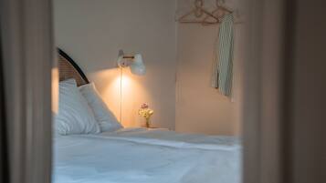 Standard dobbeltværelse med fælles badeværelse | Allergivenligt sengetøj, strygejern/strygebræt, gratis Wi-Fi