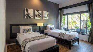 Skrivebord, wi-fi (inkludert) og sengetøy