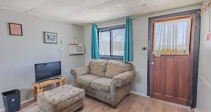 Luxury Lakefront Cottage