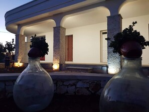 Villa, 2 Bedrooms, Accessible, Smoking | Property grounds