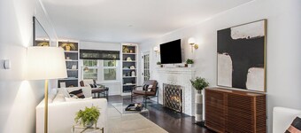 Vera - Modern Dutch Colonial Downtown Saugatuck