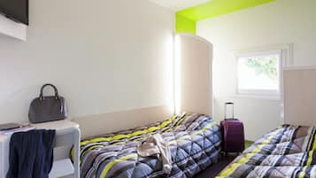 Economy-Zweibettzimmer | Kostenloses WLAN, Bettwäsche