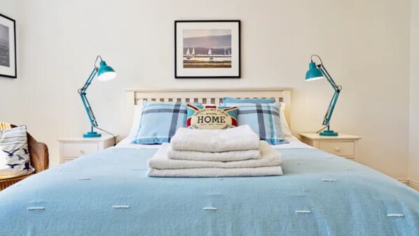 3 Schlafzimmer, Bügeleisen/Bügelbrett, WLAN, Bettwäsche