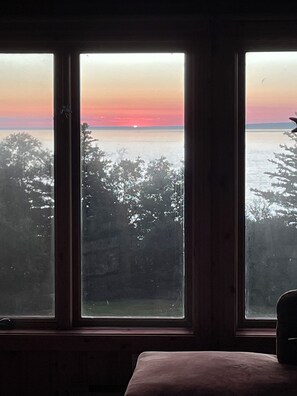 Interior - On the Edge of Fundy Private Cottage Getaway (Centreville)