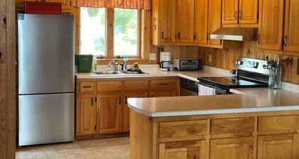 On the Edge of Fundy Private Cottage Getaway