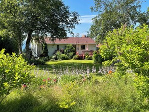 Exterior - On the Edge of Fundy Private Cottage Getaway (Centreville)
