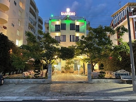 Fachada