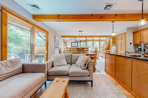 TV, fireplace, foosball, table tennis