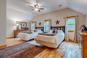 4 makuuhuonetta, internet, vuodevaatteet