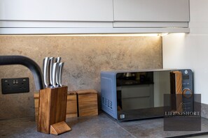 アパートメント | 専用キッチン | 大型冷蔵庫、オーブン、電気ポット、トースター