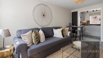 Apartment | Living area