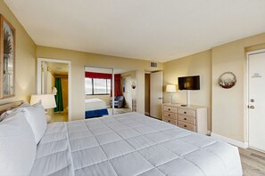 2 bedrooms, iron/ironing board, Internet, bed sheets - Carolina Dunes 102 | Condo in Myrtle Beach 2BR ocean view condo with pool access (Myrtle Beach)
