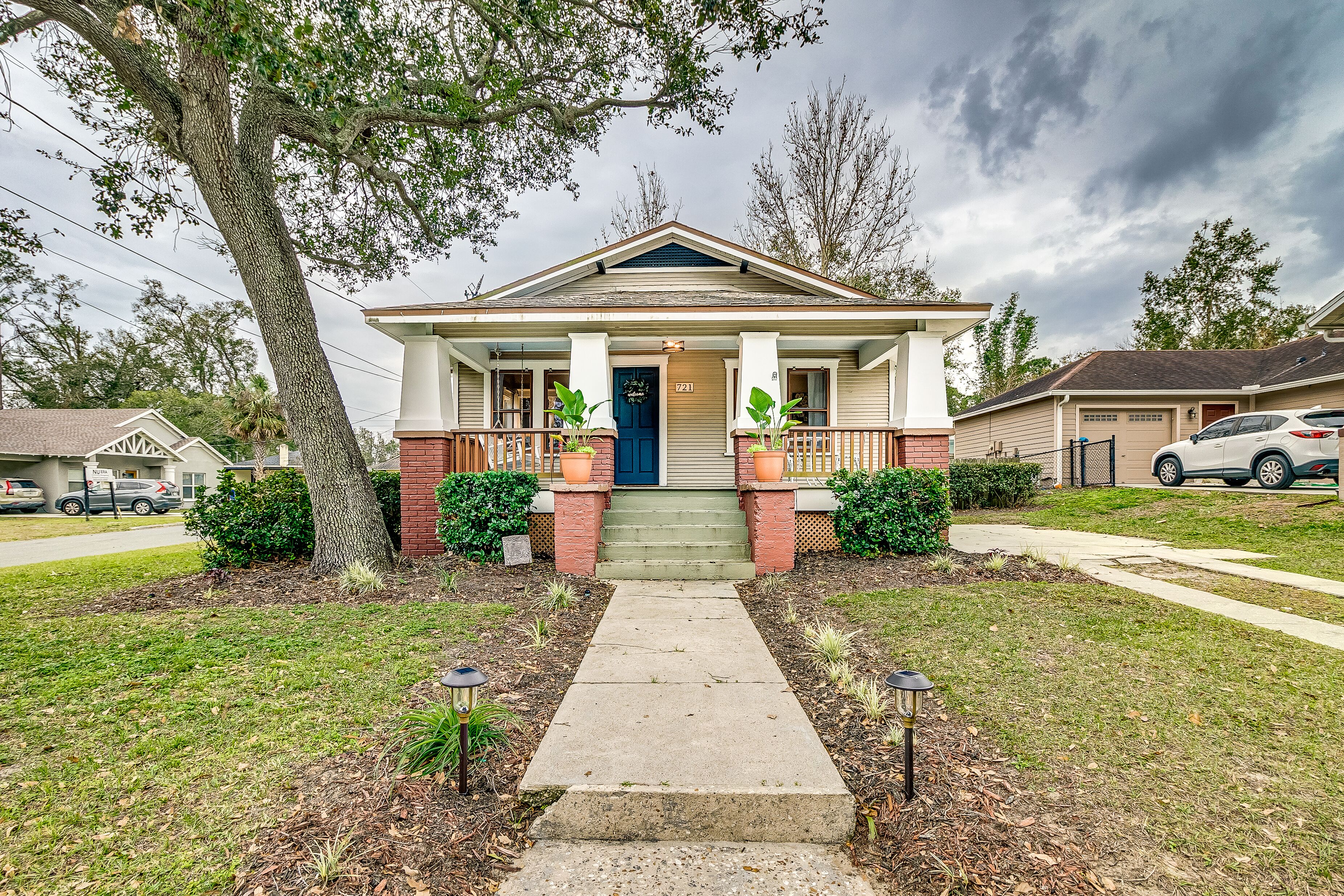 Magnolia Manor - Bungalow Near Downtown Lakeland