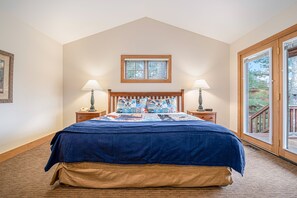 3 quartos, acesso à internet, roupa de cama