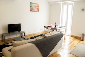 Living area - Apartamento /estudio até 6 Pessoas Para Casal ou Familia (Lisboa)
