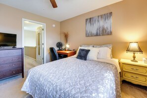 3 Schlafzimmer, Schreibtisch, Bügeleisen/Bügelbrett, Internetzugang