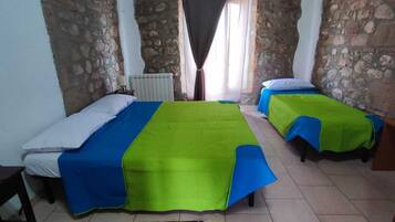 2 chambres, fer et planche Ă  repasser, lit parapluie, Wi-Fi gratuit