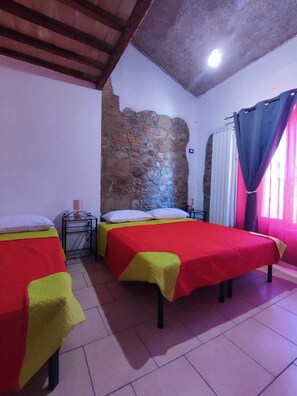 2 Schlafzimmer, Bügeleisen/Bügelbrett, Reisekinderbett, kostenloses WLAN