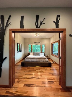 3 bedrooms, WiFi, bed sheets - Wild Thing - Blowing Rock, Hot Tub, Big Views, NEW (Lenoir)