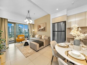 Fernseher, Stereoanlage