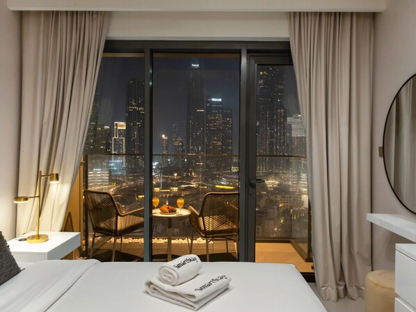 مكتب ومكواة/لوح كي وواي فاي مجانًا وملاءات أسرّة