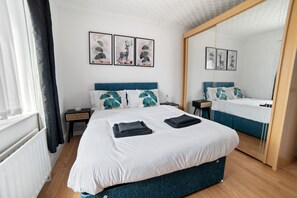 2 bedrooms - Luxury Stay In Leicester with Hot-Tub (Leicester)