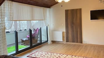 Villa | 4 bedrooms, bed sheets
