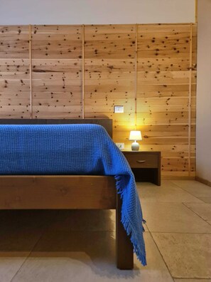 Quarto quádruplo | Lençóis italianos Frette, roupas de cama premium