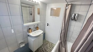 Tvål, schampo och toalettpapper