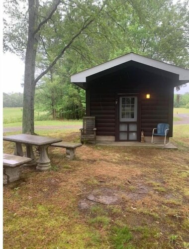 Mini Cabin 7 Near Ocean City & Assateague On catch and release fishing lake