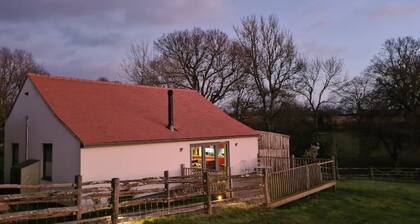 Stylish Self-contained Converted Stables