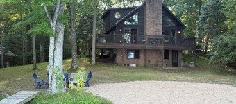 Lakefront Chalet in Northwest Michigan