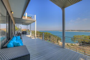 Terrace/patio - Canyon Lake Luxury Pool Games & Stunning Views (Canyon Lake)