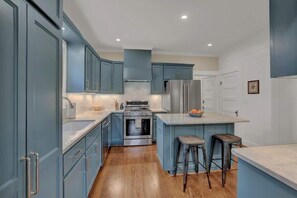 House, Multiple Beds, Patio, City View (208 W Creek Street) | Private kitchen | Coffee/tea maker - Charming Craftsman Home!-2 Blks From Main St! (Fredericksburg)