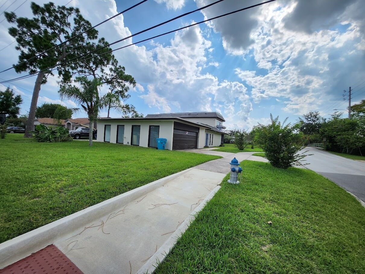 Magical & Spacious - 3,300 SF Home 11 mins to Universal S. & 25 mins to Disney.
