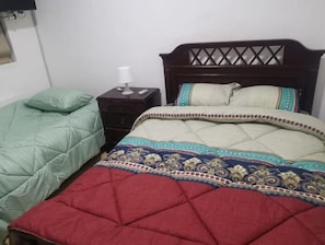 2 chambres, bureau, accès au Wi-Fi (inclus)