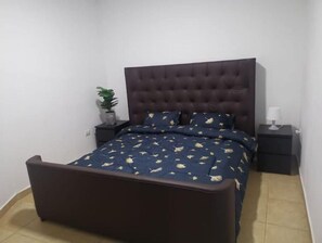 2 bedrooms, desk, free WiFi