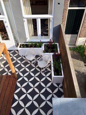 Terrace/patio - Spacious and Bright Apartment With Sunny Garden in the Pijp (Amsterdam)