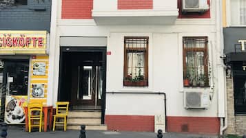 Façade de lâhĂ©bergement