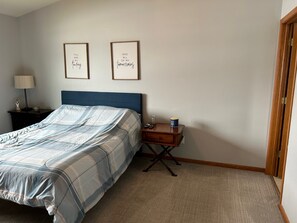 3 bedrooms, WiFi, bed sheets