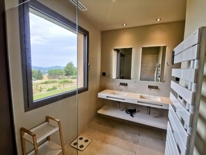 Shower, jetted tub, hair dryer, soap